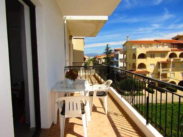 Akrata V Apartment Exterior foto